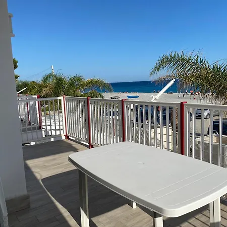 San Lorenzo Beachfront Con Veranda Vista Mare 5 Posti *