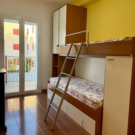Apartament San Lorenzo Beachfront Con Veranda Vista Mare 5 Posti Marina di San Lorenzo