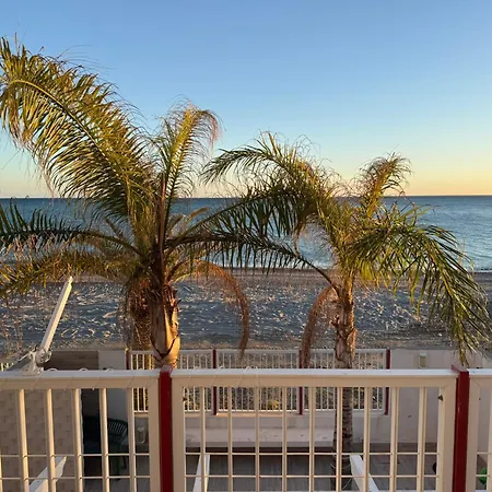 Apartament San Lorenzo Beachfront Con Veranda Vista Mare 5 Posti