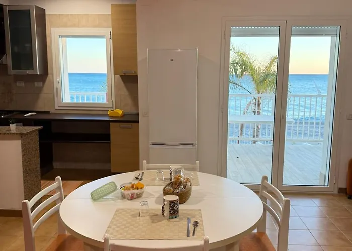 San Lorenzo * Marina di San Lorenzo